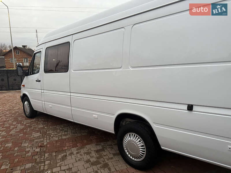 Микроавтобус Mercedes-Benz Sprinter 2001 в Тернополе