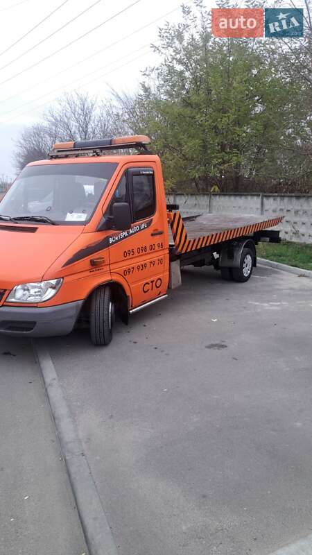 Эвакуатор Mercedes-Benz Sprinter 2006 в Борисполе