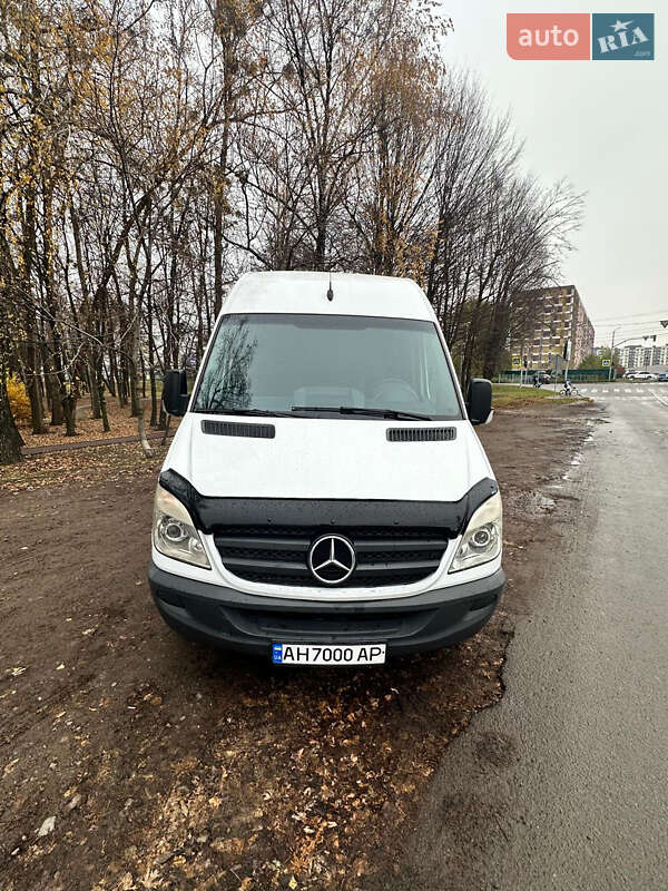 Минивэн Mercedes-Benz Sprinter 2008 в Киеве фото 4 Минивэн Mercedes-Benz Sprinter 2008 в Киеве