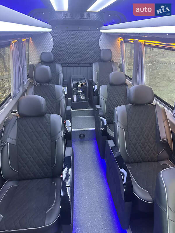 Минивэн Mercedes-Benz Sprinter 2008 в Киеве фото 17 Минивэн Mercedes-Benz Sprinter 2008 в Киеве