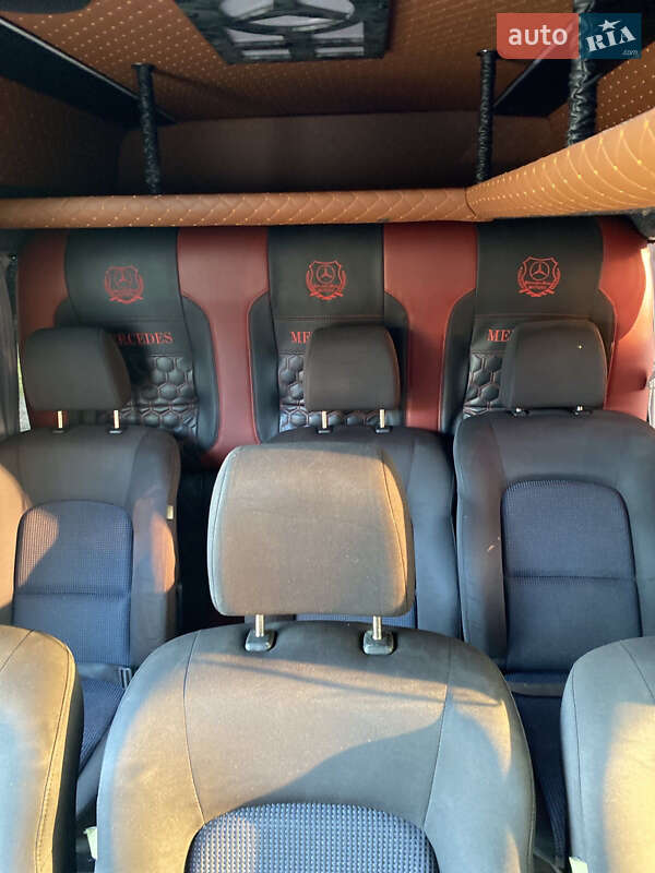 Другие автобусы Mercedes-Benz Sprinter 2006 в Хусте