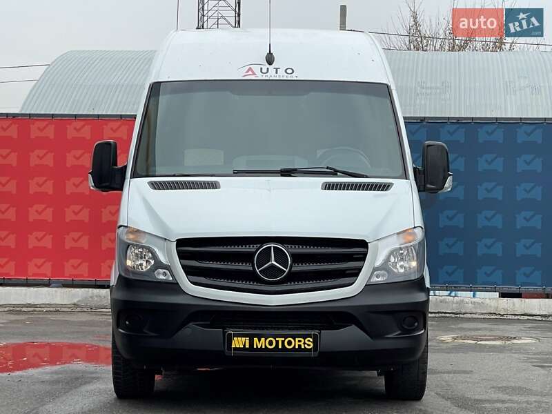Мікроавтобус Mercedes-Benz Sprinter 2016 в Києві фото 24 Мікроавтобус Mercedes-Benz Sprinter 2016 в Києві
