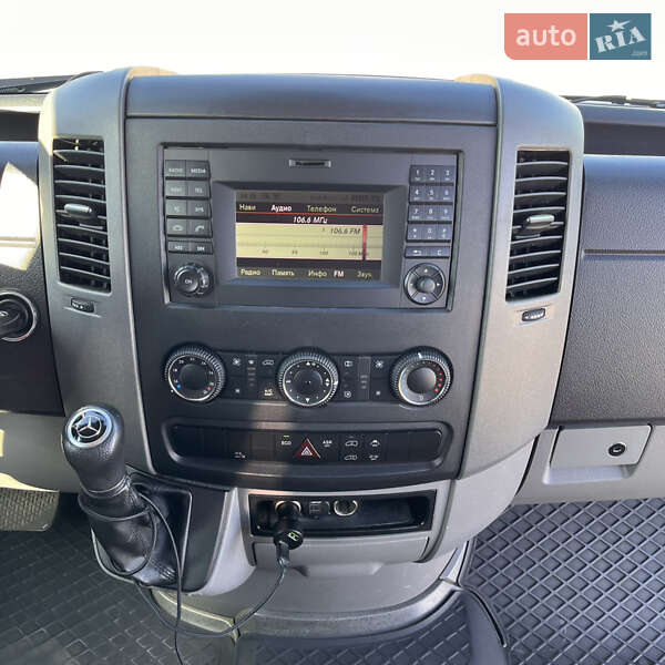 Мікроавтобус Mercedes-Benz Sprinter 2016 в Чернівцях фото 11 Мікроавтобус Mercedes-Benz Sprinter 2016 в Чернівцях