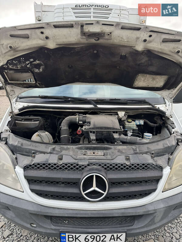 Рефрижератор Mercedes-Benz Sprinter 2010 в Ровно