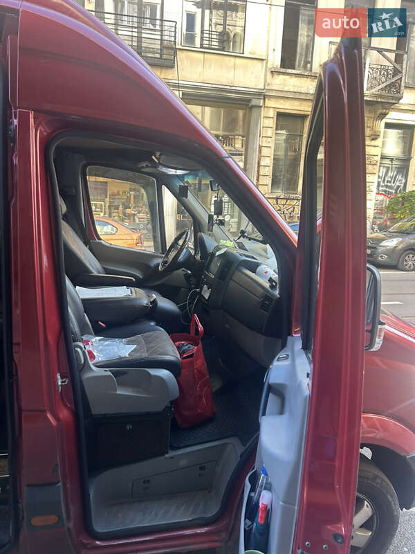 Універсал Mercedes-Benz Sprinter 2011 в Чернівцях