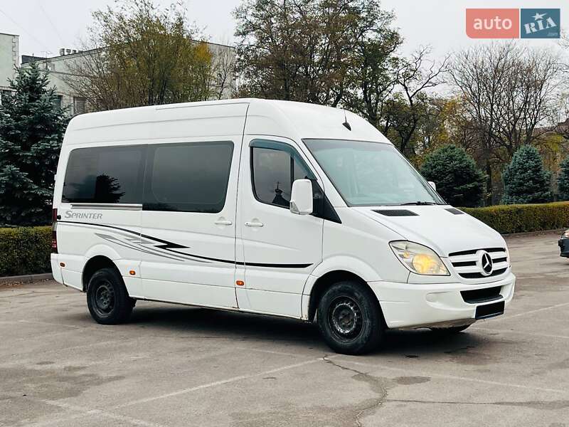 Микроавтобус Mercedes-Benz Sprinter 2006 в Каменском