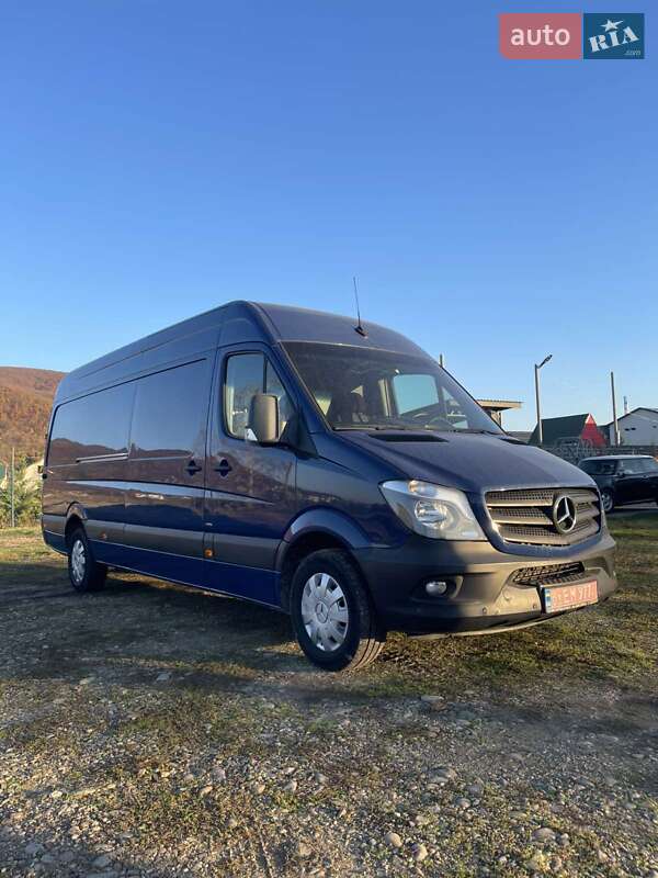 Грузовой фургон Mercedes-Benz Sprinter 2017 в Виноградове фото 12 Грузовой фургон Mercedes-Benz Sprinter 2017 в Виноградове