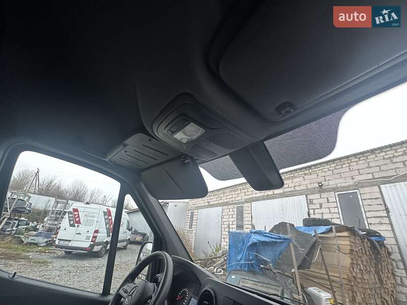 Вантажний фургон Mercedes-Benz Sprinter 2021 в Рівному