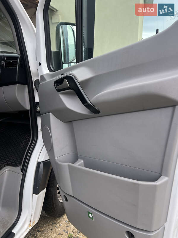 Вантажний фургон Mercedes-Benz Sprinter 2014 в Львові