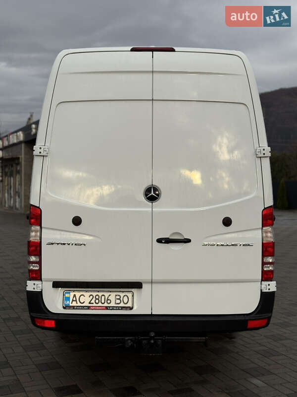 Вантажний фургон Mercedes-Benz Sprinter 2014 в Іршаві фото 3 Вантажний фургон Mercedes-Benz Sprinter 2014 в Іршаві