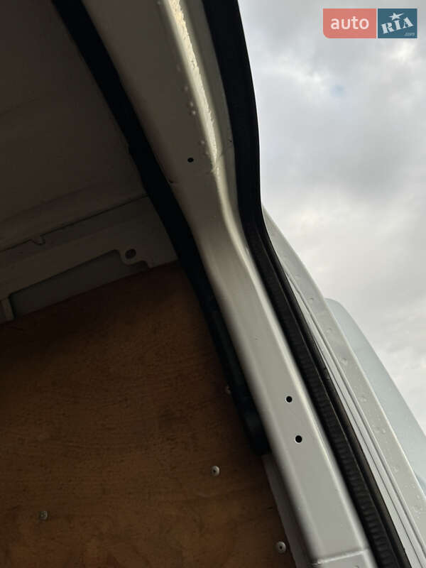 Вантажний фургон Mercedes-Benz Sprinter 2014 в Іршаві фото 57 Вантажний фургон Mercedes-Benz Sprinter 2014 в Іршаві