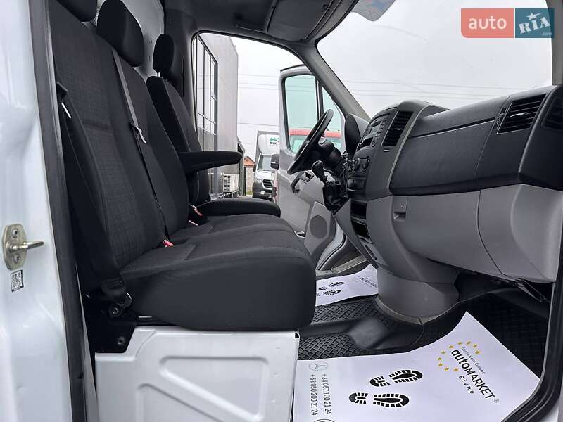 Грузовой фургон Mercedes-Benz Sprinter 2017 в Ровно фото 33 Грузовой фургон Mercedes-Benz Sprinter 2017 в Ровно
