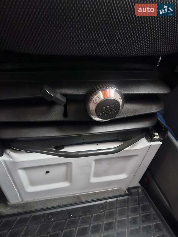 Інші автобуси Mercedes-Benz Sprinter 2010 в Хмельницькому фото 22 Інші автобуси Mercedes-Benz Sprinter 2010 в Хмельницькому