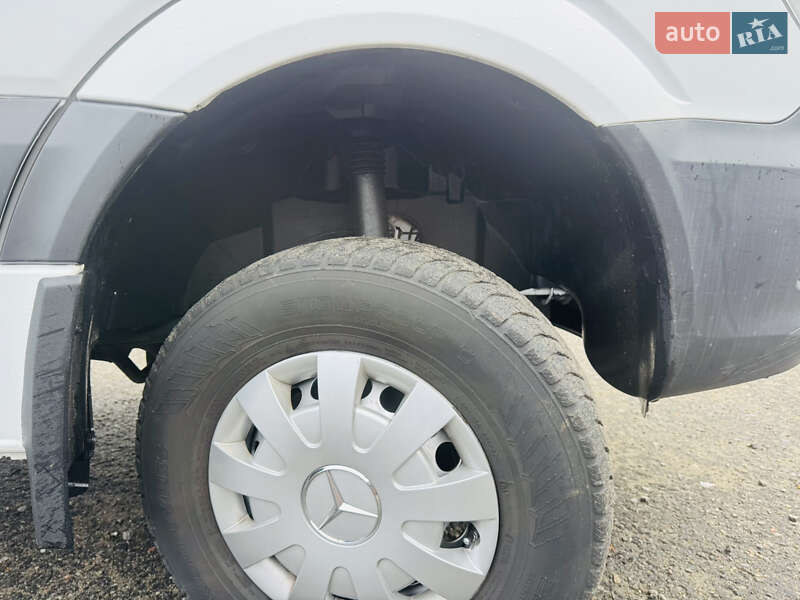 Вантажний фургон Mercedes-Benz Sprinter 2017 в Києві