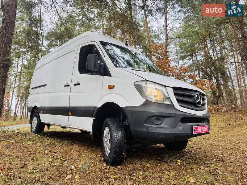 Вантажний фургон Mercedes-Benz Sprinter 2017 в Києві