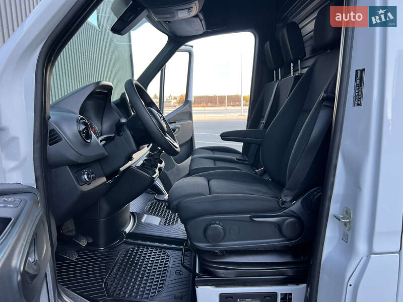 Грузовой фургон Mercedes-Benz Sprinter 2020 в Дубно