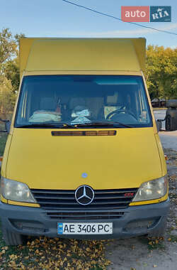 Вантажний фургон Mercedes-Benz Sprinter 2002 в Дніпрі