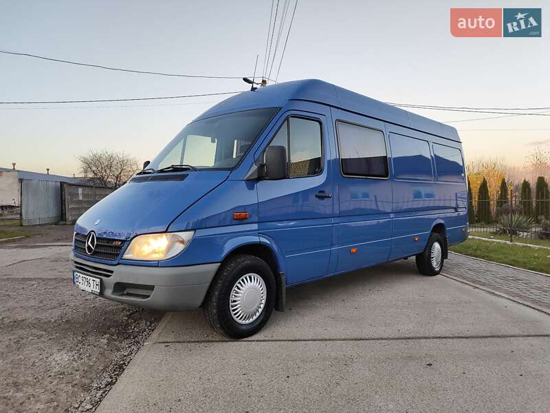 Mercedes-Benz Sprinter 2003