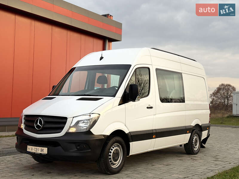 Мінівен Mercedes-Benz Sprinter 2016 в Рівному