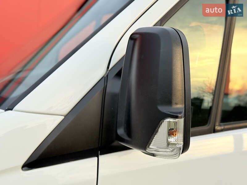 Мінівен Mercedes-Benz Sprinter 2016 в Рівному