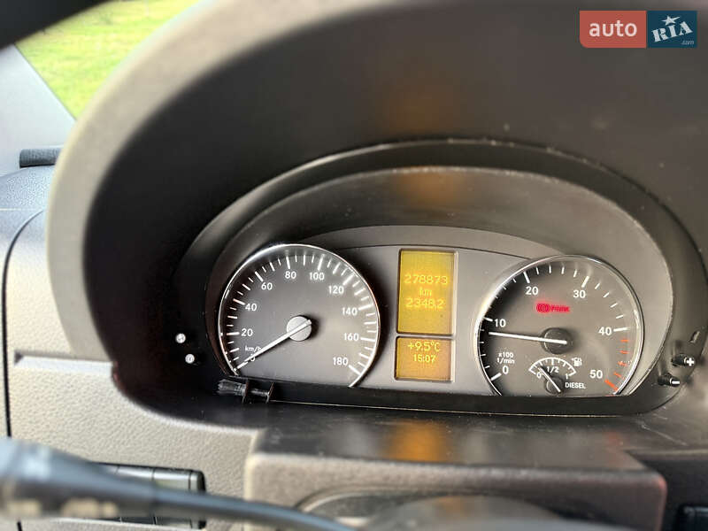 Мінівен Mercedes-Benz Sprinter 2016 в Рівному