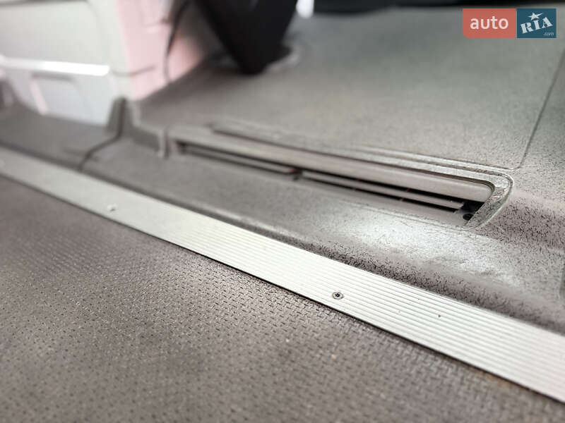 Мінівен Mercedes-Benz Sprinter 2016 в Рівному