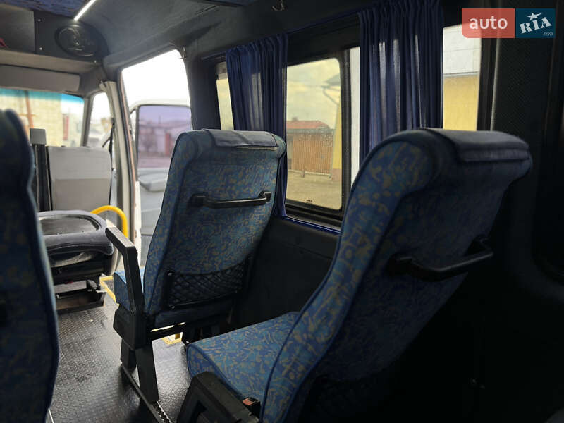 Мікроавтобус Mercedes-Benz Sprinter 2006 в Дрогобичі