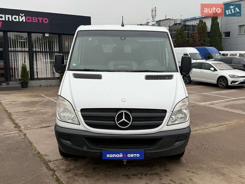 Вантажний фургон Mercedes-Benz Sprinter 2011 в Києві фото 2 Вантажний фургон Mercedes-Benz Sprinter 2011 в Києві