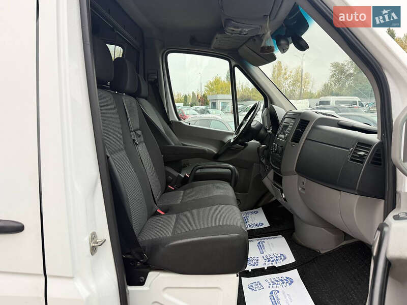 Вантажний фургон Mercedes-Benz Sprinter 2011 в Києві фото 14 Вантажний фургон Mercedes-Benz Sprinter 2011 в Києві