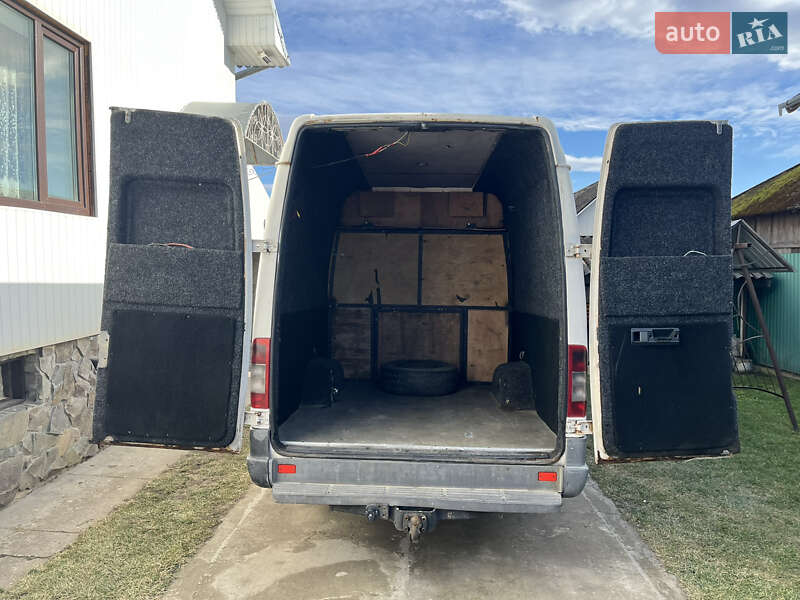 Грузовой фургон Mercedes-Benz Sprinter 2006 в Тлумаче фото 11 Грузовой фургон Mercedes-Benz Sprinter 2006 в Тлумаче