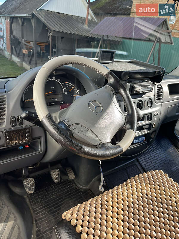 Грузовой фургон Mercedes-Benz Sprinter 2006 в Тлумаче фото 23 Грузовой фургон Mercedes-Benz Sprinter 2006 в Тлумаче