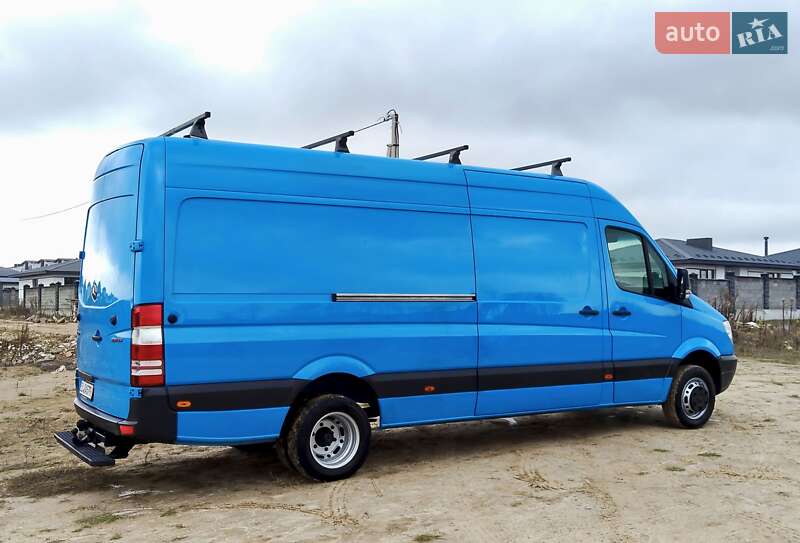 Вантажний фургон Mercedes-Benz Sprinter 2011 в Рівному
