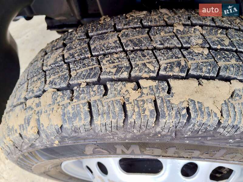 Вантажний фургон Mercedes-Benz Sprinter 2011 в Рівному