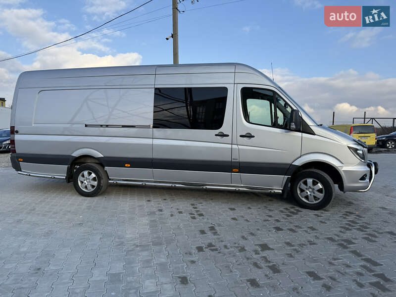 Вантажопасажирський фургон Mercedes-Benz Sprinter 2015 в Тернополі