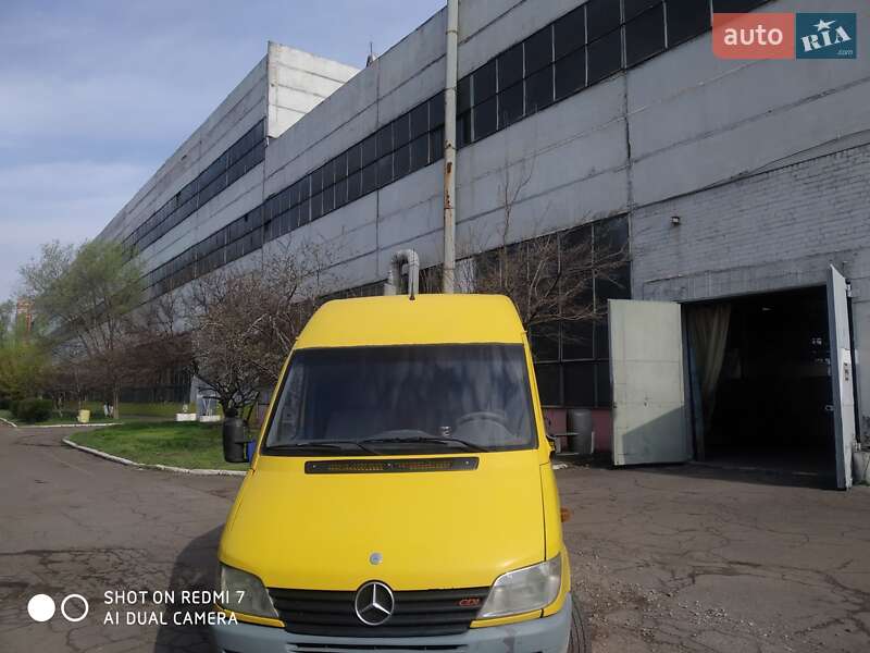 Грузовой фургон Mercedes-Benz Sprinter 2003 в Днепре фото 8 Грузовой фургон Mercedes-Benz Sprinter 2003 в Днепре