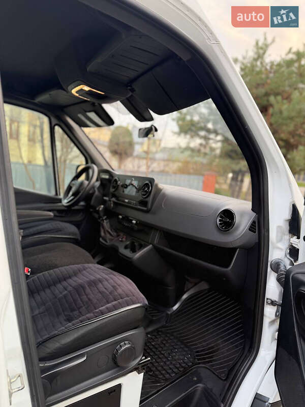 Мікроавтобус Mercedes-Benz Sprinter 2018 в Львові