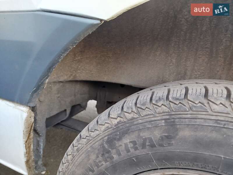 Вантажопасажирський фургон Mercedes-Benz Sprinter 2007 в Хмельницькому фото 13 Вантажопасажирський фургон Mercedes-Benz Sprinter 2007 в Хмельницькому