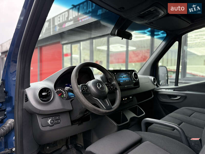 Вантажний фургон Mercedes-Benz Sprinter 2020 в Чернівцях фото 18 Вантажний фургон Mercedes-Benz Sprinter 2020 в Чернівцях