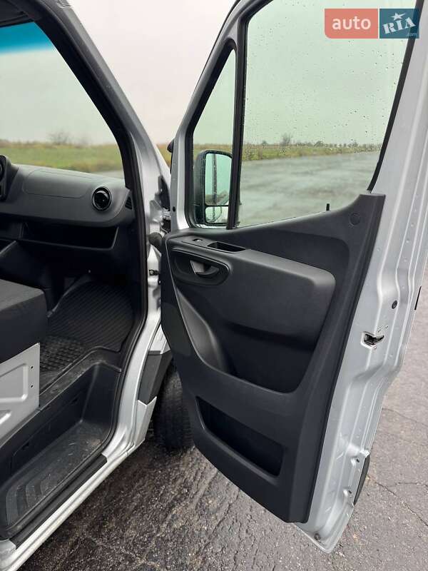 Вантажопасажирський фургон Mercedes-Benz Sprinter 2019 в Вінниці фото 5 Вантажопасажирський фургон Mercedes-Benz Sprinter 2019 в Вінниці
