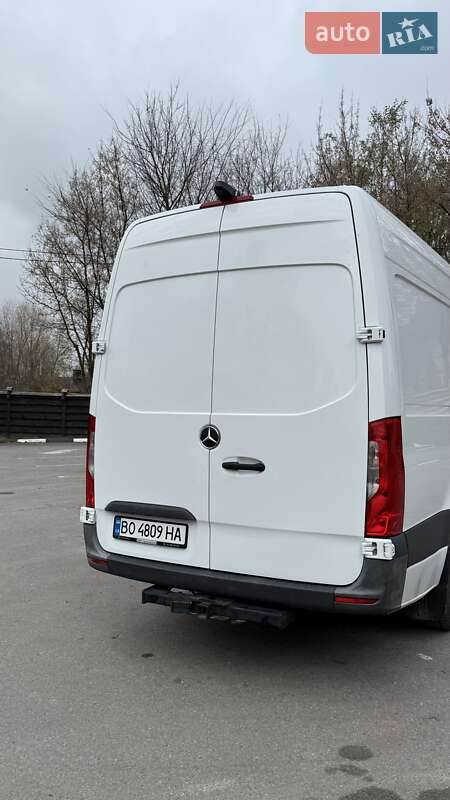 Грузовой фургон Mercedes-Benz Sprinter 2021 в Ровно фото 15 Грузовой фургон Mercedes-Benz Sprinter 2021 в Ровно
