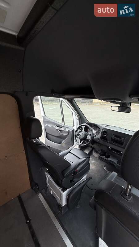 Грузовой фургон Mercedes-Benz Sprinter 2021 в Ровно фото 33 Грузовой фургон Mercedes-Benz Sprinter 2021 в Ровно