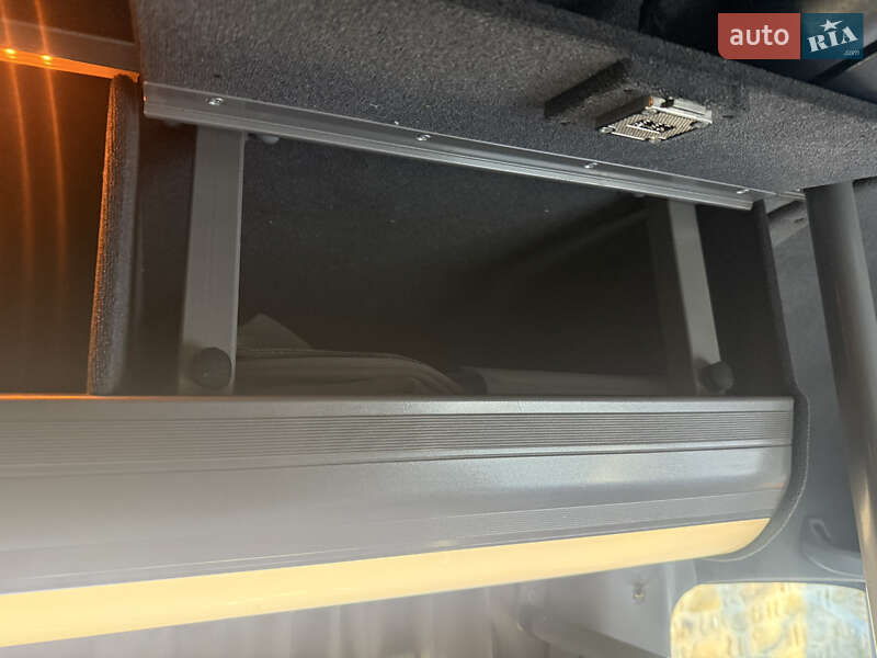 Туристичний / Міжміський автобус Mercedes-Benz Sprinter 2017 в Чернівцях фото 71 Туристичний / Міжміський автобус Mercedes-Benz Sprinter 2017 в Чернівцях