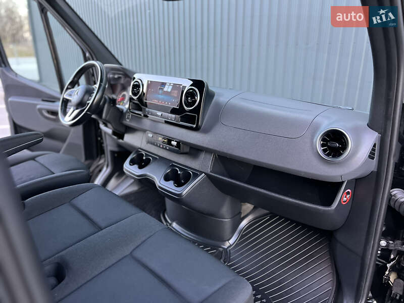 Грузовой фургон Mercedes-Benz Sprinter 2021 в Дубно фото 175 Грузовой фургон Mercedes-Benz Sprinter 2021 в Дубно
