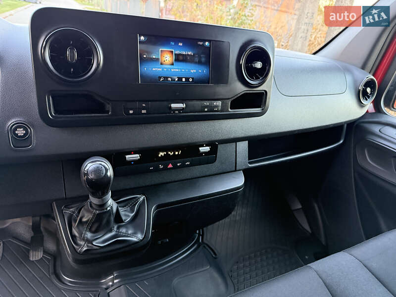 Вантажний фургон Mercedes-Benz Sprinter 2019 в Ковелі фото 10 Вантажний фургон Mercedes-Benz Sprinter 2019 в Ковелі