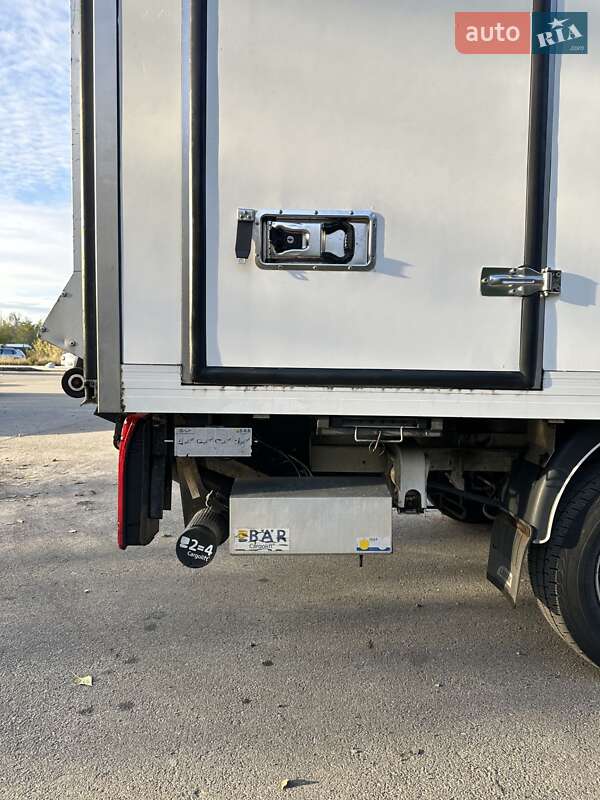 Вантажний фургон Mercedes-Benz Sprinter 2017 в Києві фото 7 Вантажний фургон Mercedes-Benz Sprinter 2017 в Києві