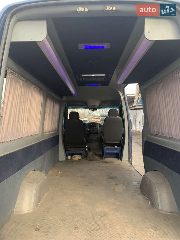 Вантажний фургон Mercedes-Benz Sprinter 2010 в Харкові фото 17 Вантажний фургон Mercedes-Benz Sprinter 2010 в Харкові