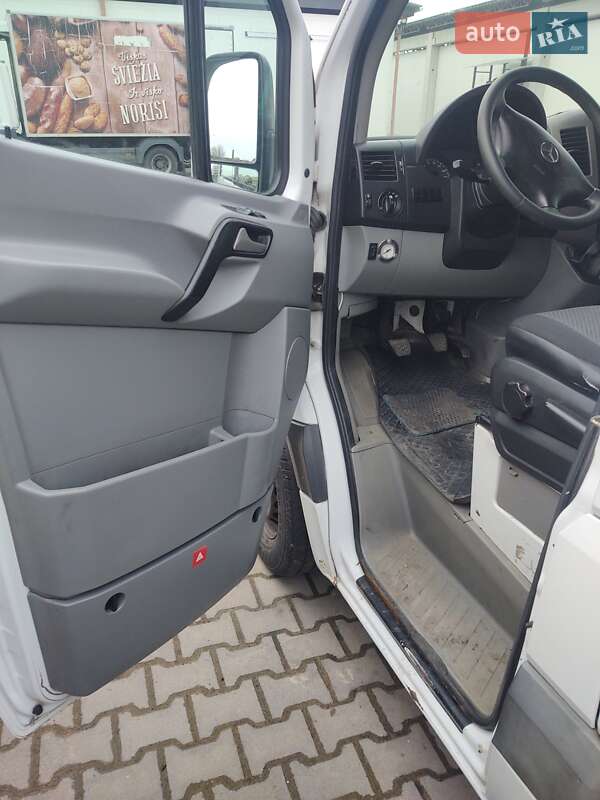 Рефрижератор Mercedes-Benz Sprinter 2010 в Гоще фото 6 Рефрижератор Mercedes-Benz Sprinter 2010 в Гоще