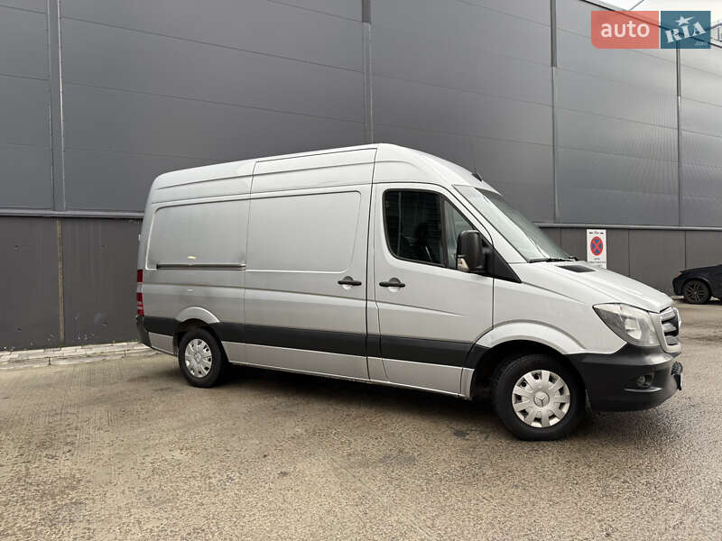 Грузовой фургон Mercedes-Benz Sprinter 2014 в Бородянке