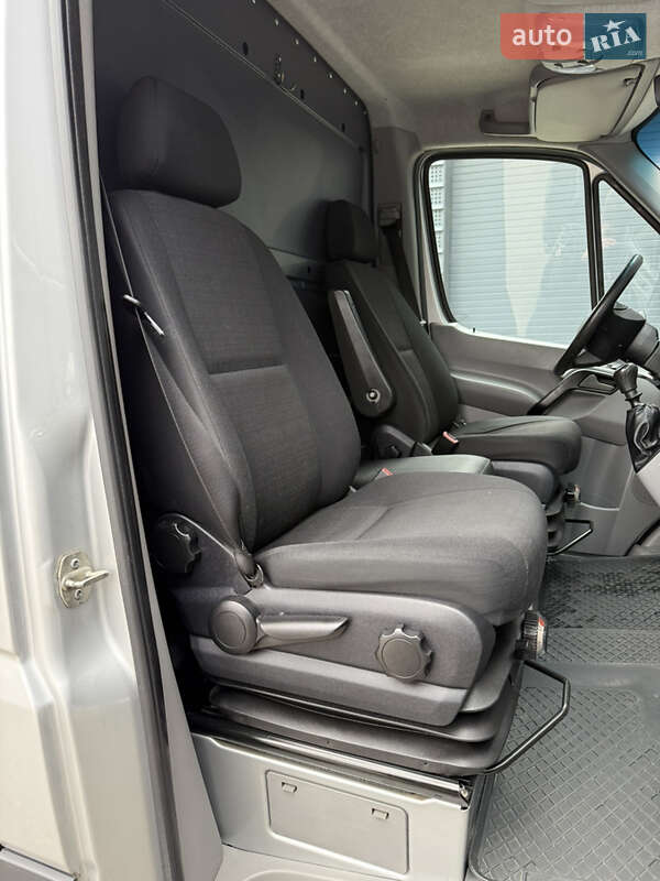 Грузовой фургон Mercedes-Benz Sprinter 2014 в Бородянке