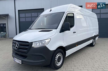 Вантажний фургон Mercedes-Benz Sprinter 2020 в Мукачевому